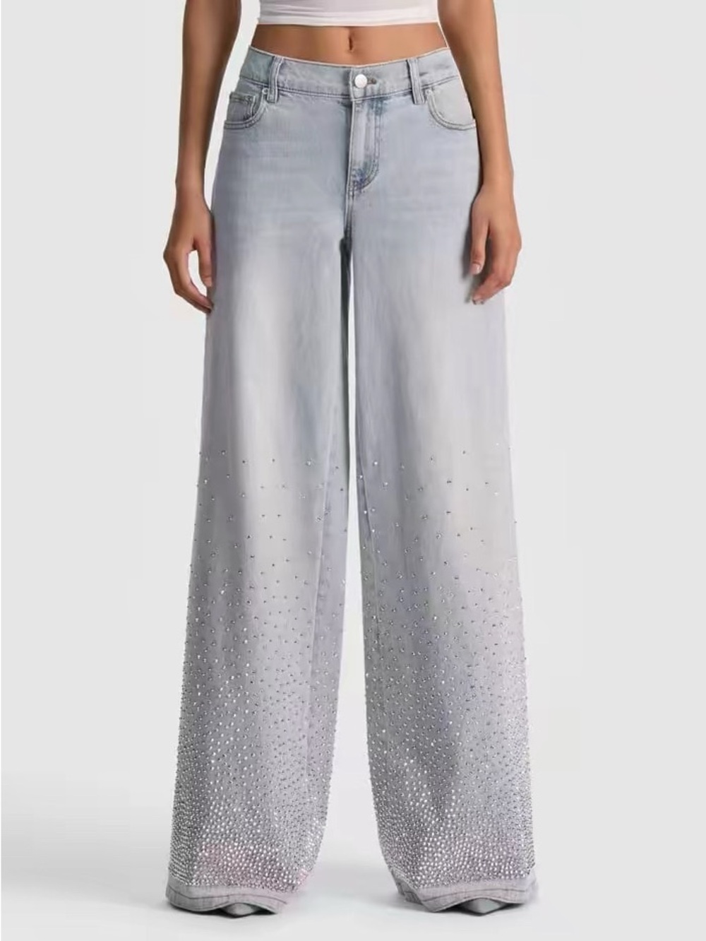 Alice + Olivia mid-rise crystal ombré embellished grey jeans NWOT
